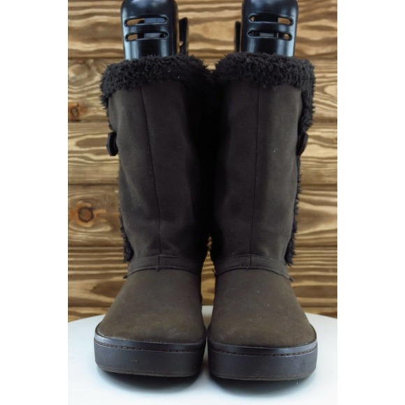 Crocs Size 7 M Round Toe Brown Warm Synthetic Boots 14777 - Picture 3 of 7